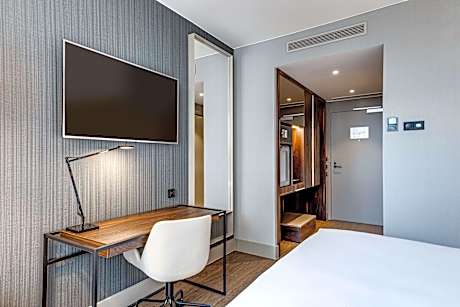 Premium Double Room with View