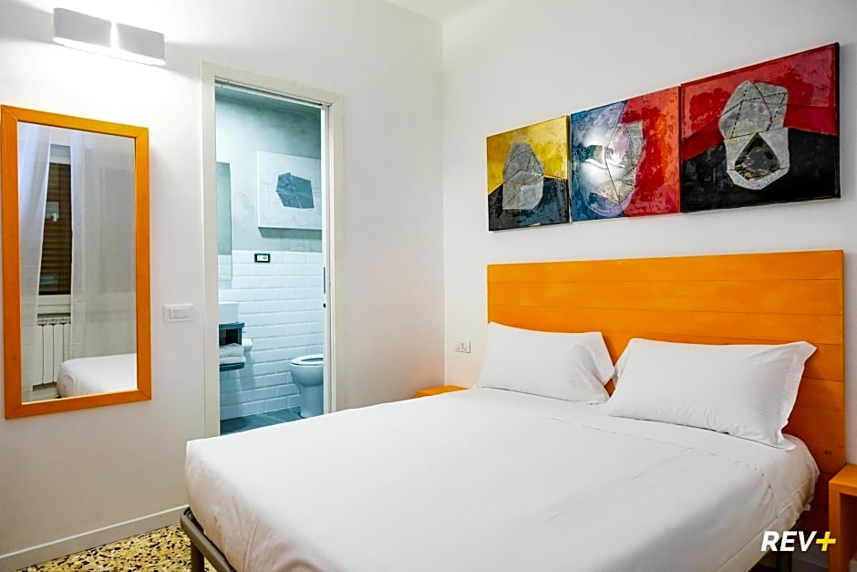 Lia Art Hotel