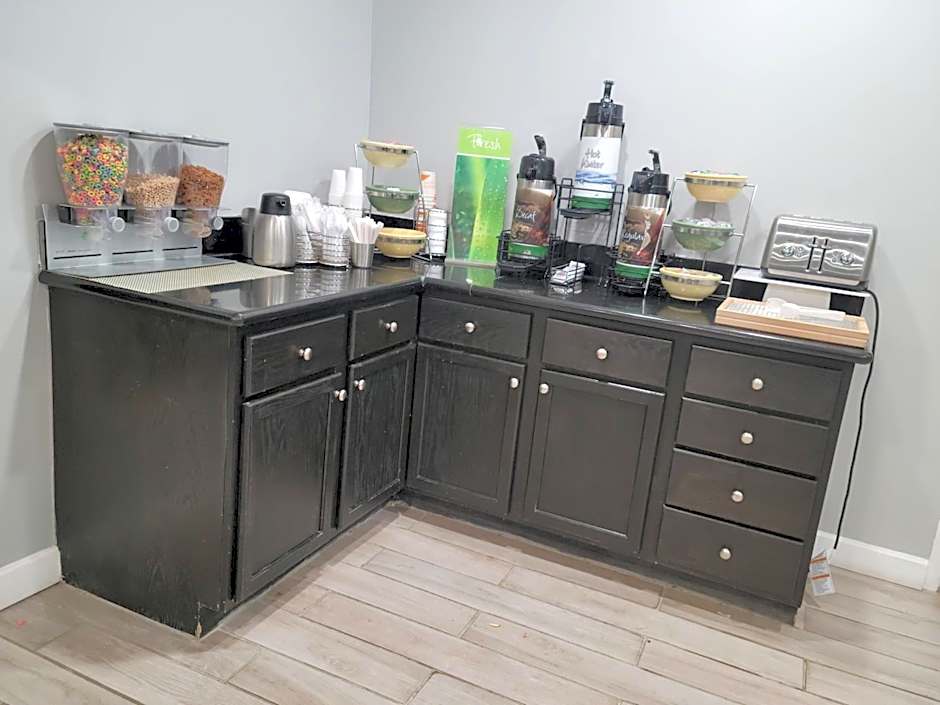 Quality Inn Terre Haute University Area