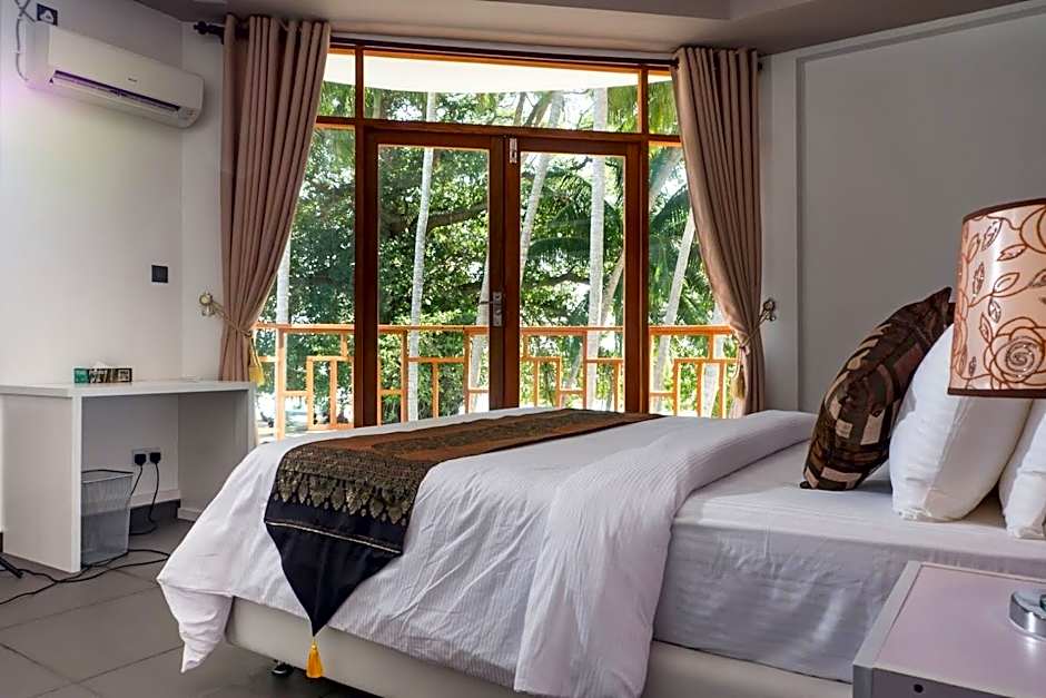 Silver Oasis Maldives