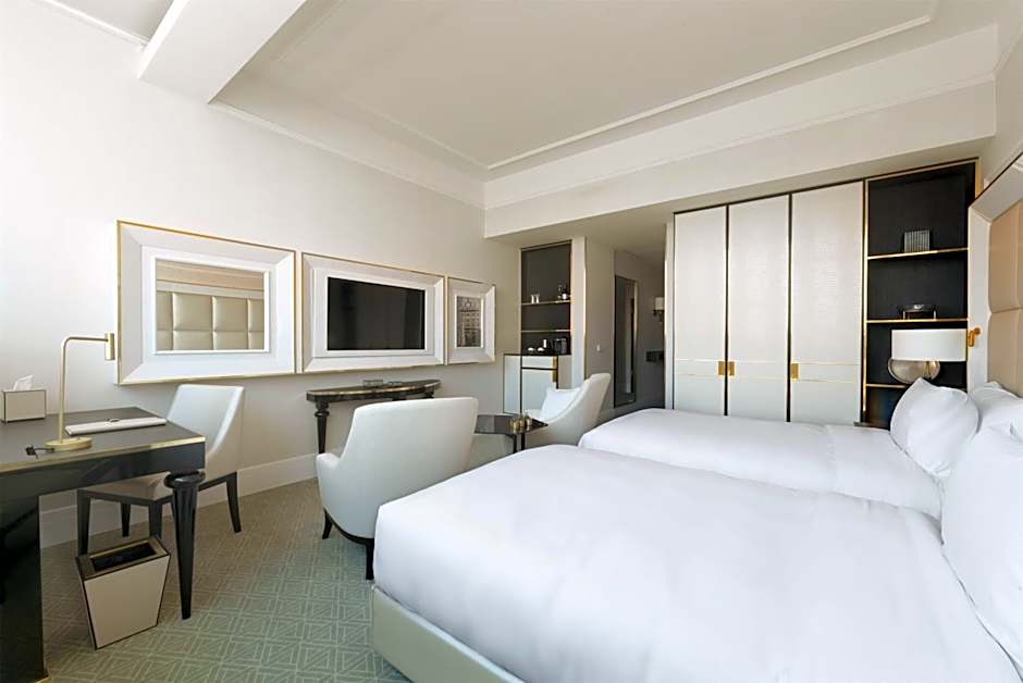 Parisi Udvar Hotel Budapest, part of Hyatt