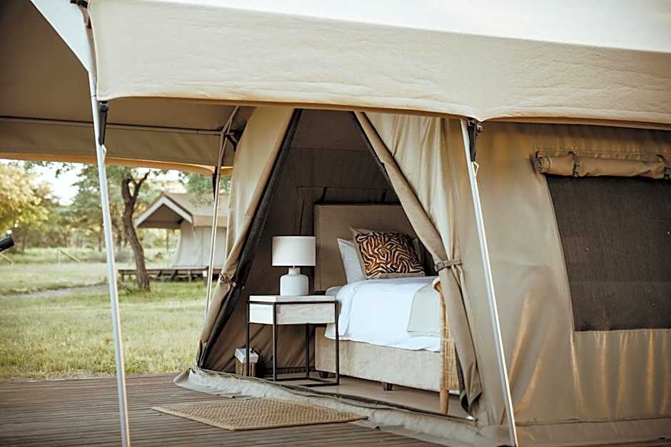 Unyati Safari Lodge