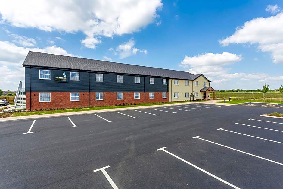 The Aviator, formerly Smugglers Cove, Clacton On Sea by Marston's Inns