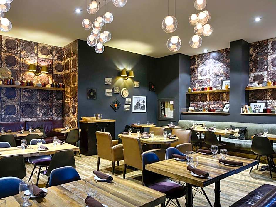 DoubleTree by Hilton Ottawa Downtown