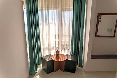 MUNTENIA 3* - Economy Double Room