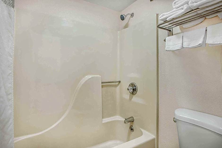 Days Inn by Wyndham Calvert City/Paducah East