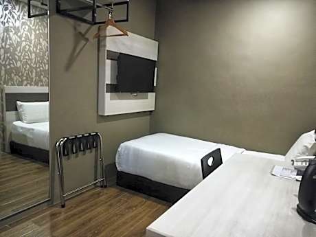 Superior Single Room