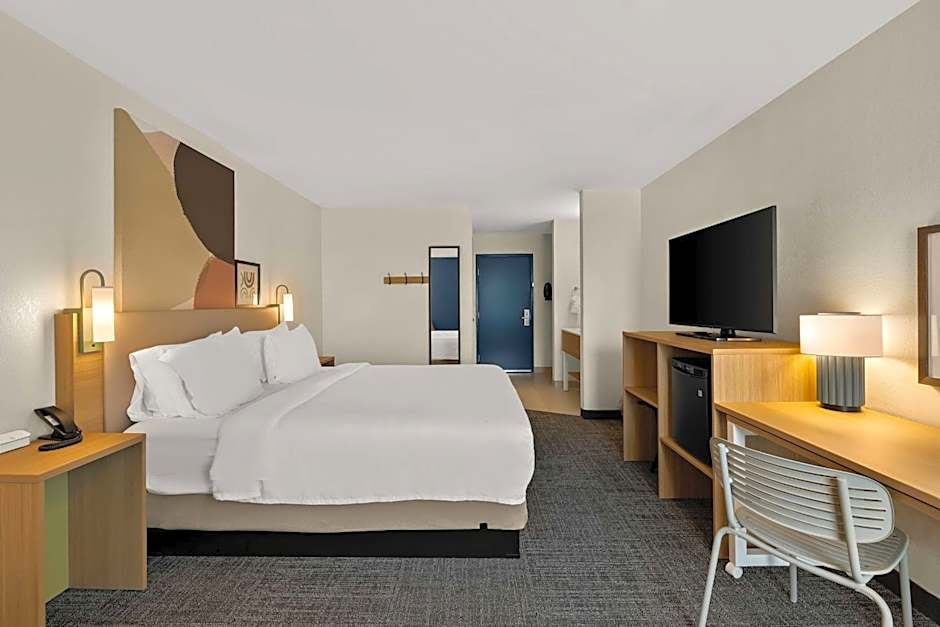 Spark by Hilton Tifton