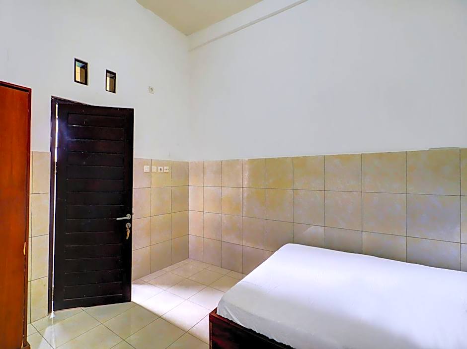 OYO Life 92841 Kos 88