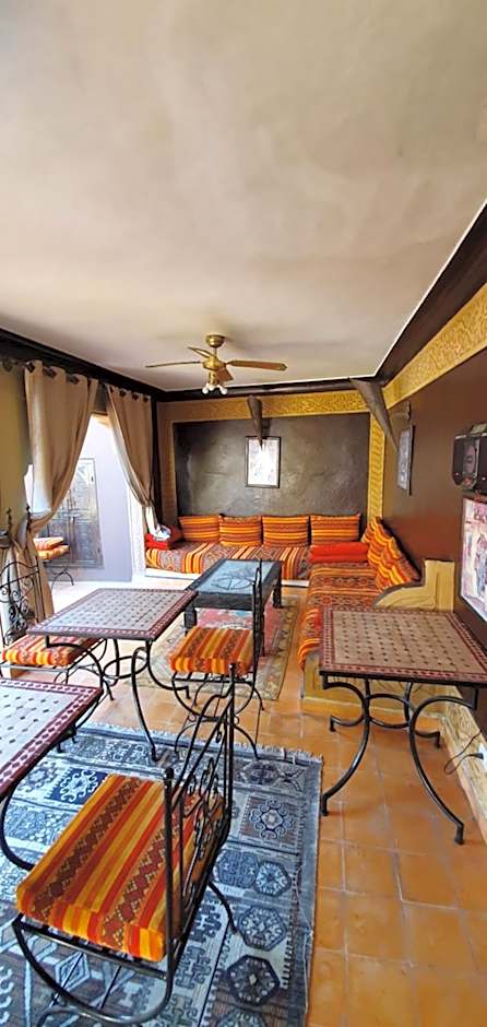 Riad Mille Et Une Nuits