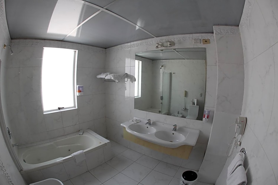 Cristal Palace Hotel