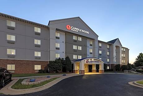 Candlewood Suites Springfield - Medical District