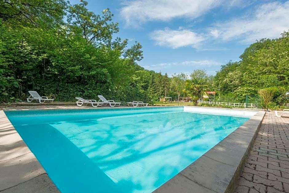 Hotellerie De La Cascade