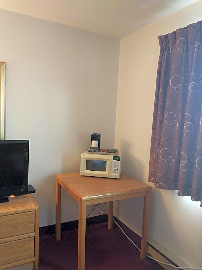 Sauk River Inn & Suites, a Travelodge by Wyndham