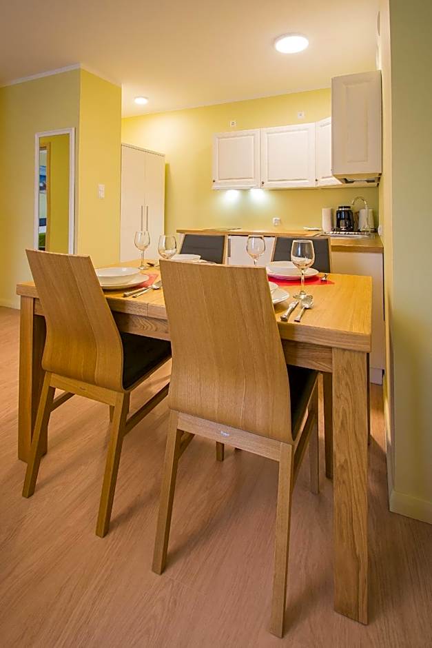 Osiedle Cesarskie Apartamenty - Parking - Apartamenty Bryza