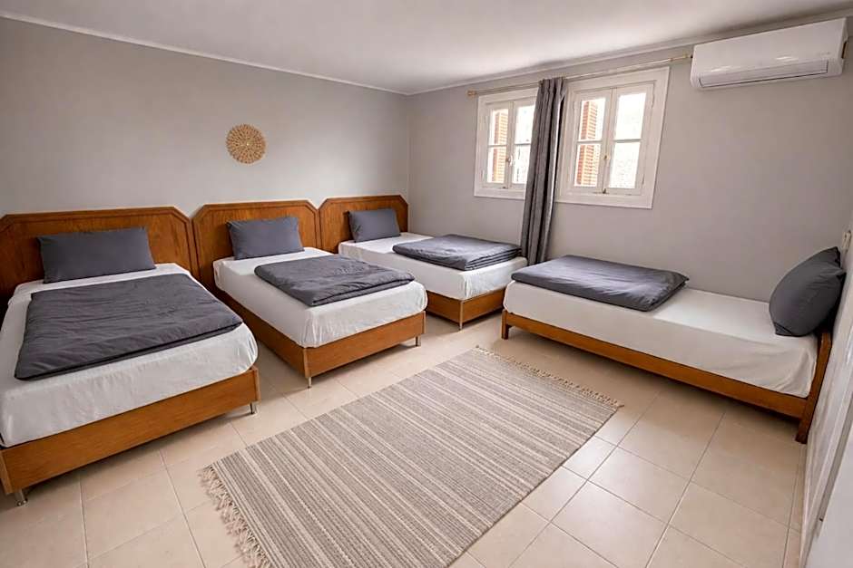 Photo 1 of 6 of Quadruple Room with Private Bathroom