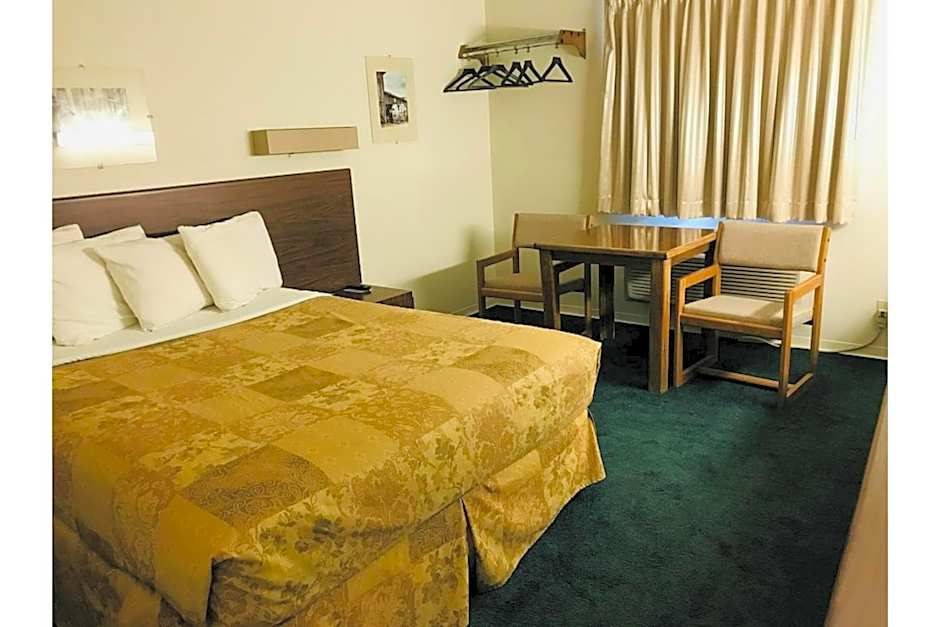 Homestead Inn Wolf Point Hwy 2