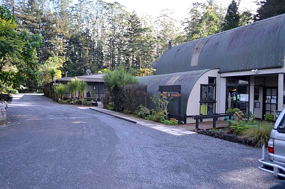 Woodlands Motel