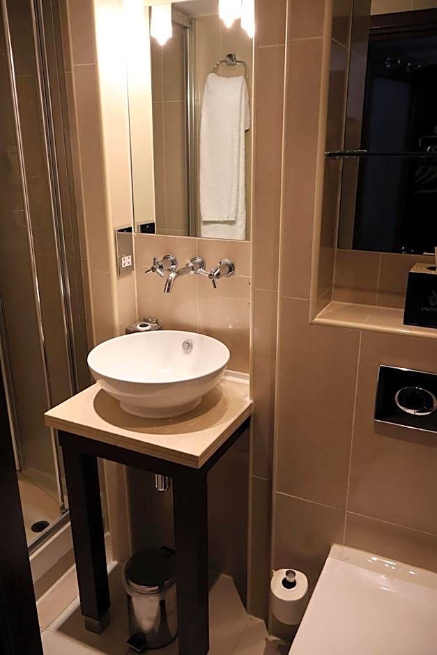 Dreamtel London Kensington