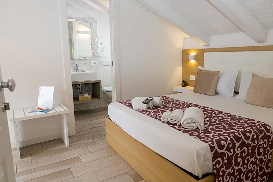 B&B Island Tropea -Sea View Rooms & Suites-