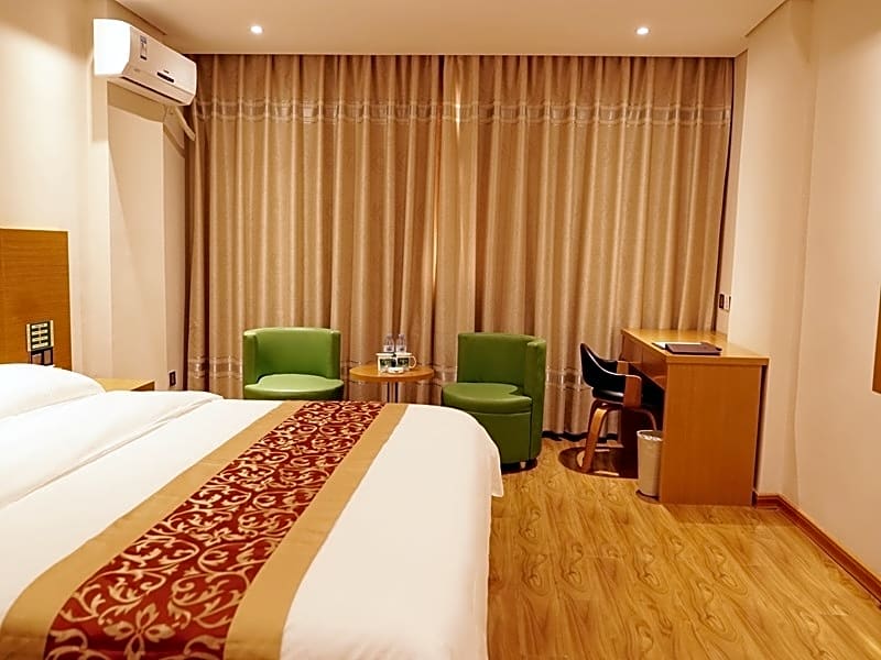 GreenTree Inn HePu Huanzhu South Road Transit Center Express Hotel