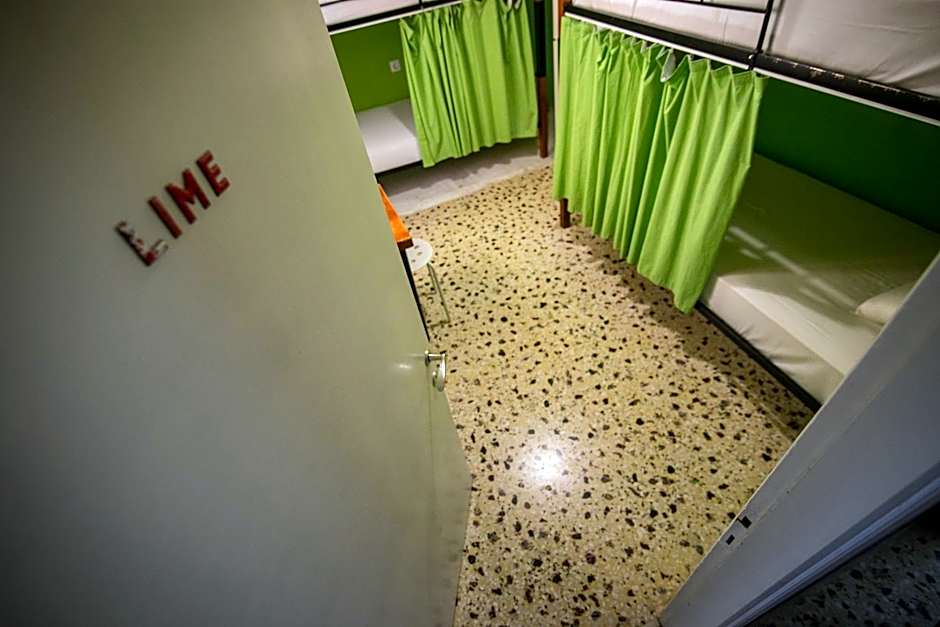 The Holy Rock - Hostel at meteora