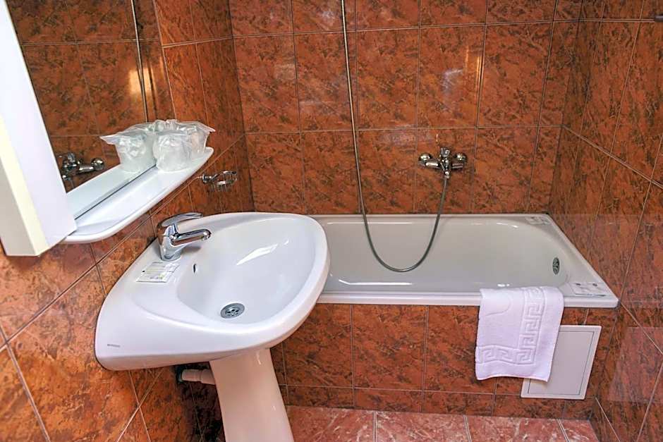 Bucharest Downtown Inn