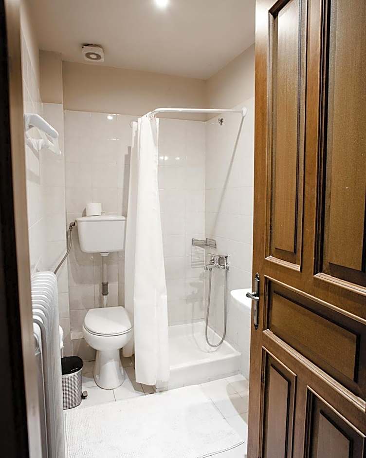 Shamrock Elati Retreats