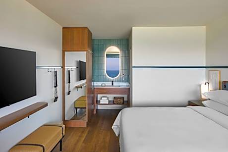Standard King Room