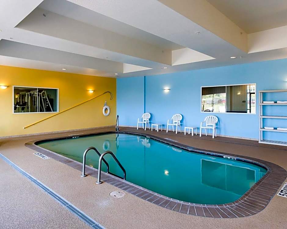Comfort Suites Palestine