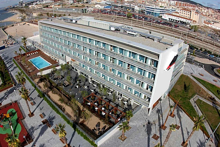 Atenea Port Barcelona Mataro