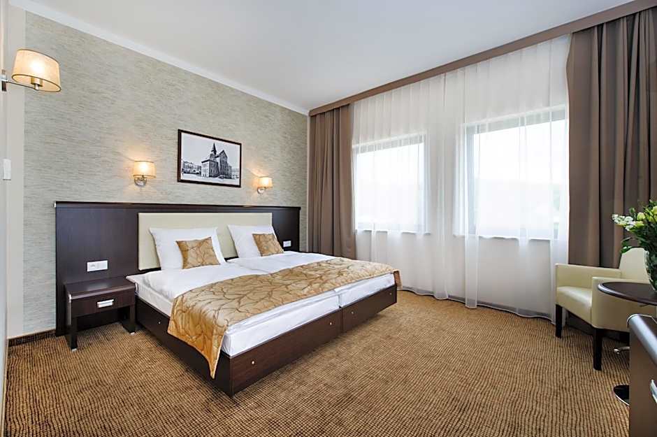 Hotel Trzebnica