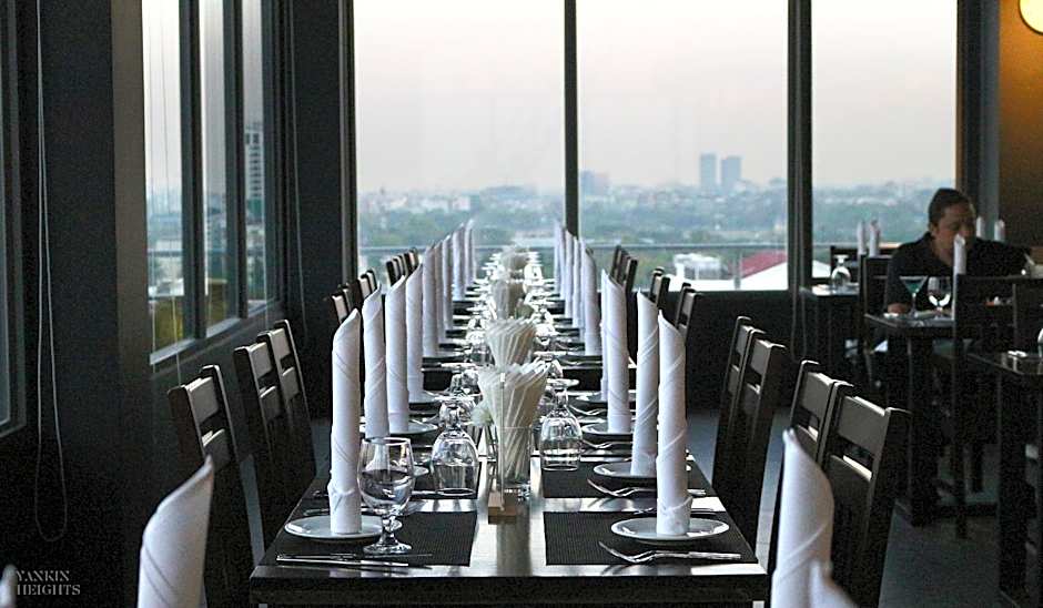 Myanandar Residence Hotel