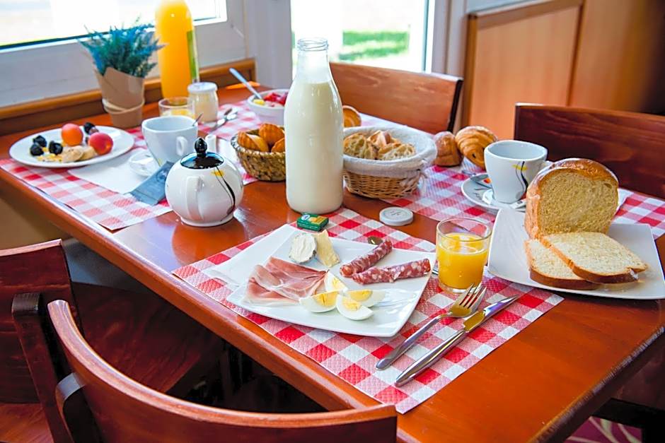 Brit Hotel Blois - Le Préma