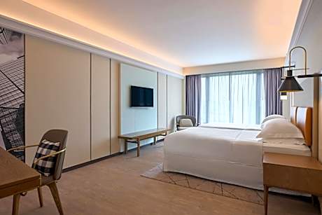 Large One-Bedroom Suite with Two Double Beds