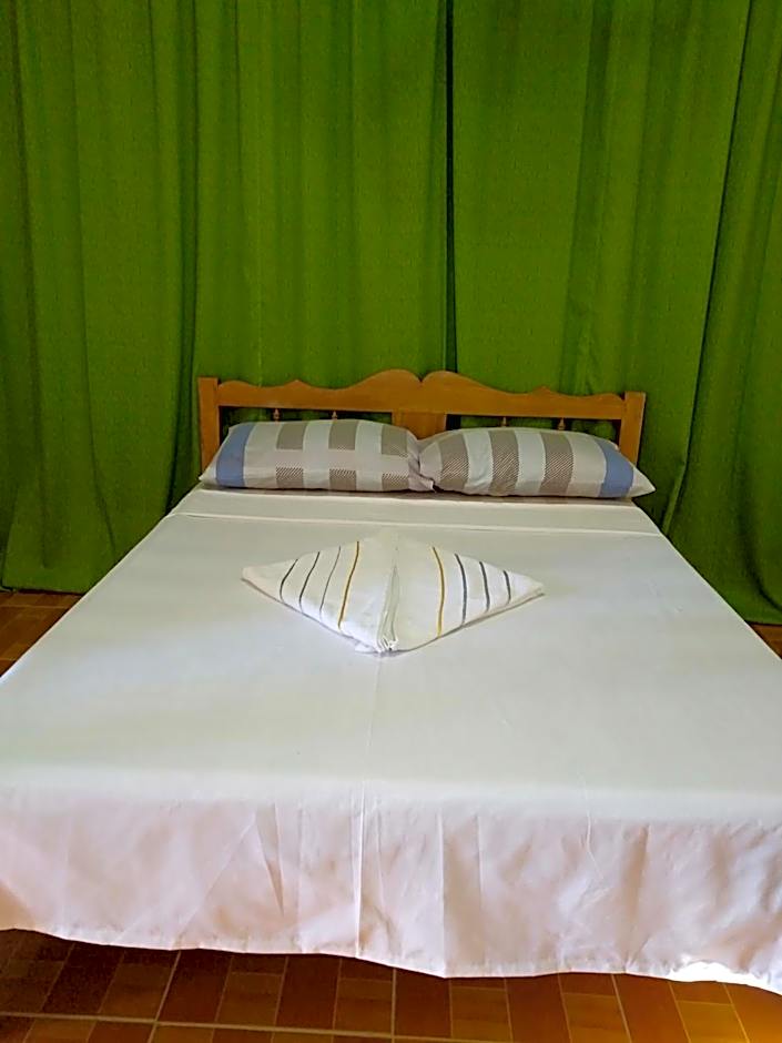 Gold Star Inn