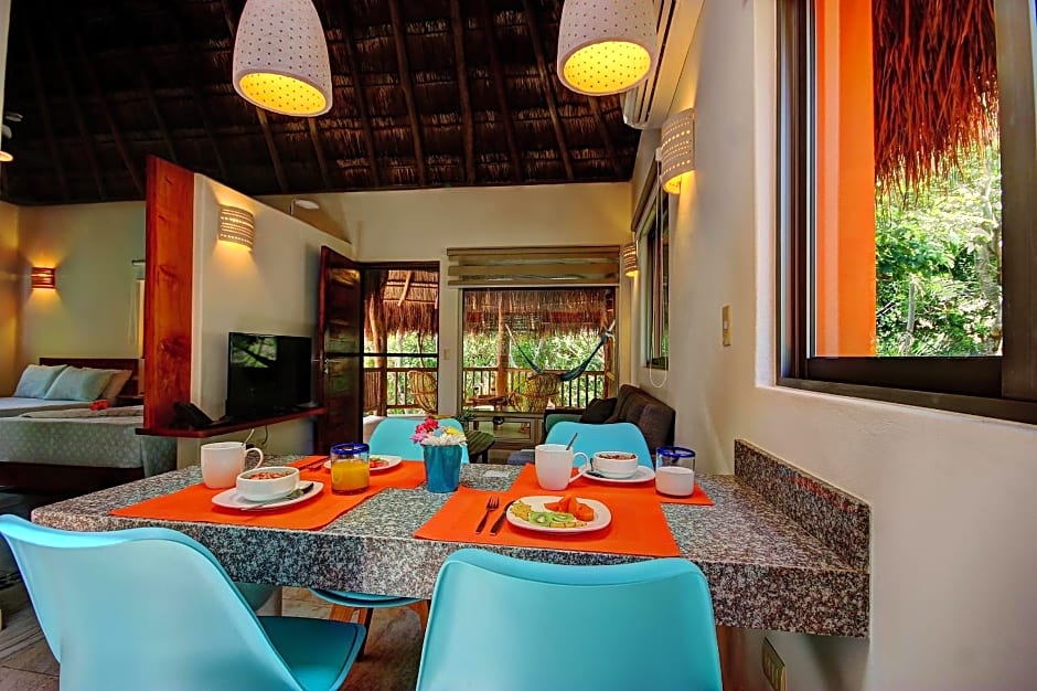Riviera Maya Suites