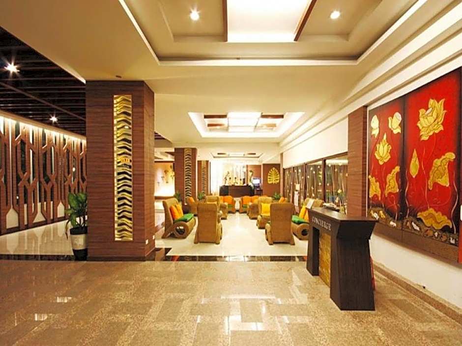 Golden Beach Cha-Am Hotel