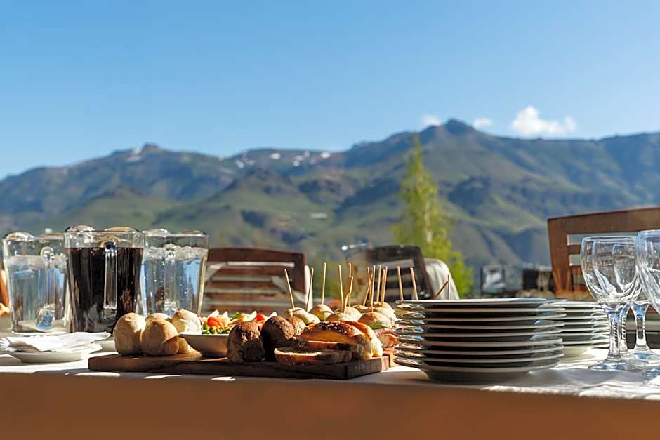 Loi Suites Chapelco Hotel