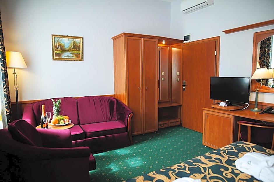 Pietrak Hotel