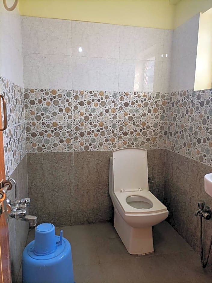 iROOMZ Hotel Vishwa Lodging