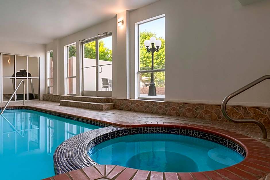 Ramada by Wyndham Del Rio