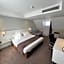 Holiday Inn Paris-Auteuil By IHG