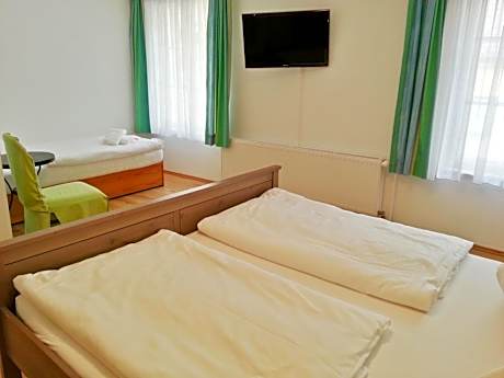 Double Room with Shower