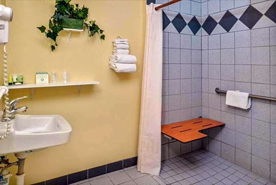 University Inn and Suites Eugene