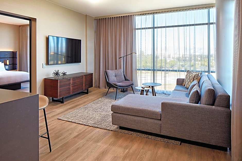 AC Hotel by Marriott San Jose Santa Clara