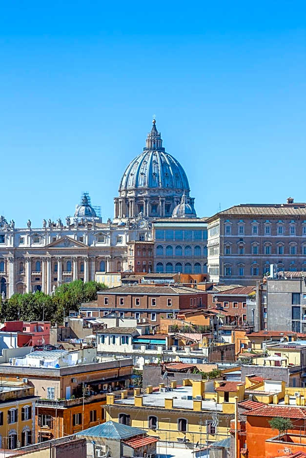 Vaticano Julia Guest House