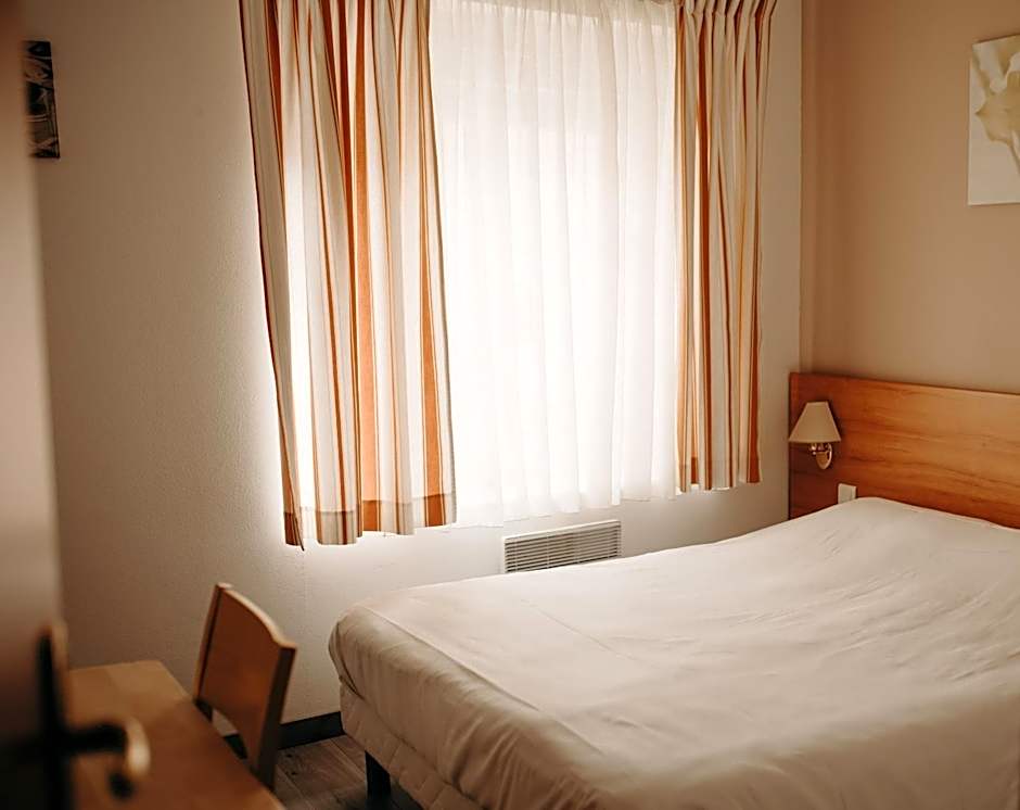 Logis - Hotel Restaurant du Parc