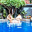D and B Bungalow's by DeWizZ Management