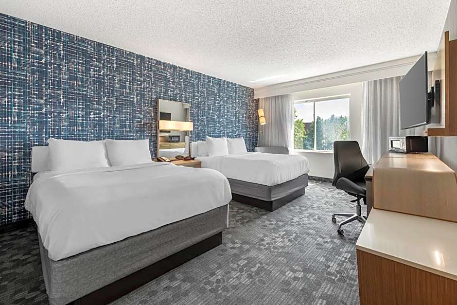 Comfort Inn & Suites Bethlehem Lehigh Valley Airport